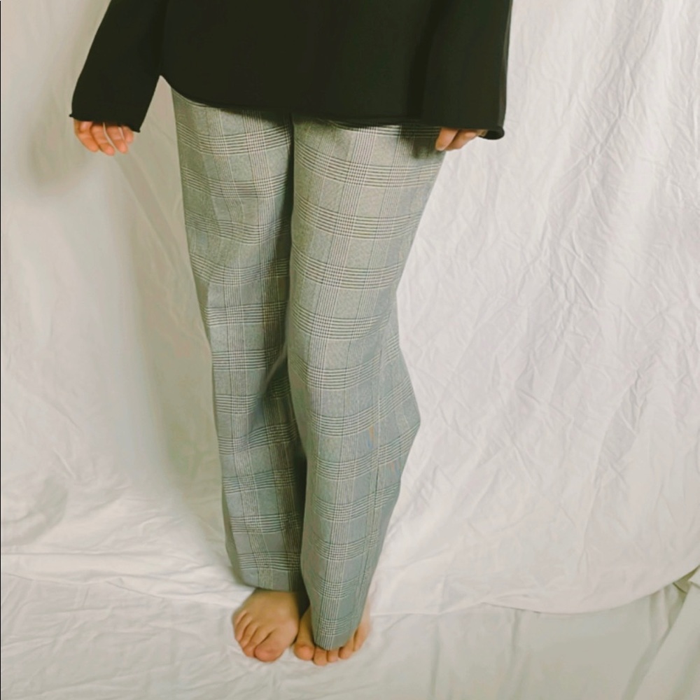 Grey-Plaid Trousers